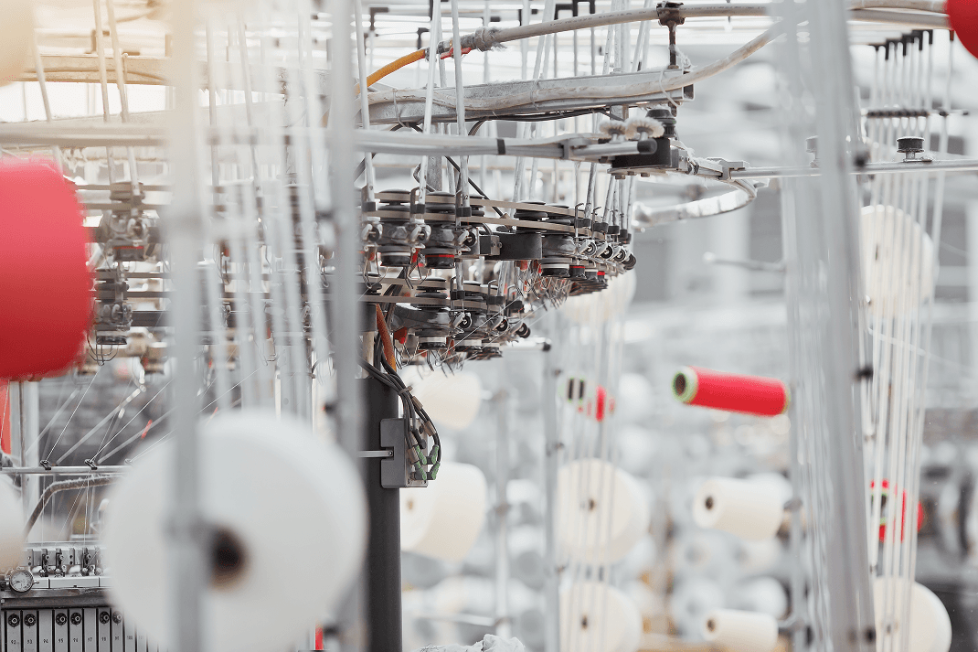 The Importance of Technology in Tackling the Fast Fashion Environmental Crisis